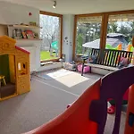 šnek - Ať Si Děti Hrají Aparthotel 3*