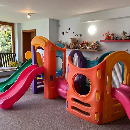 Aparthotel Snek - At Si Deti Hraji