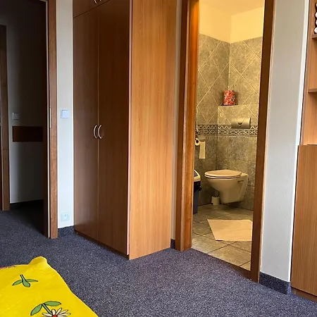 Snek - At Si Deti Hraji 3*